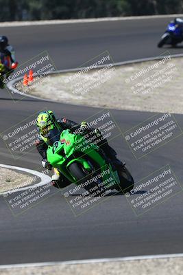 media/Sep-21-2025-TrackDaz (Sun) [[277c75b276]]/A Group/11am (Turn 3)/